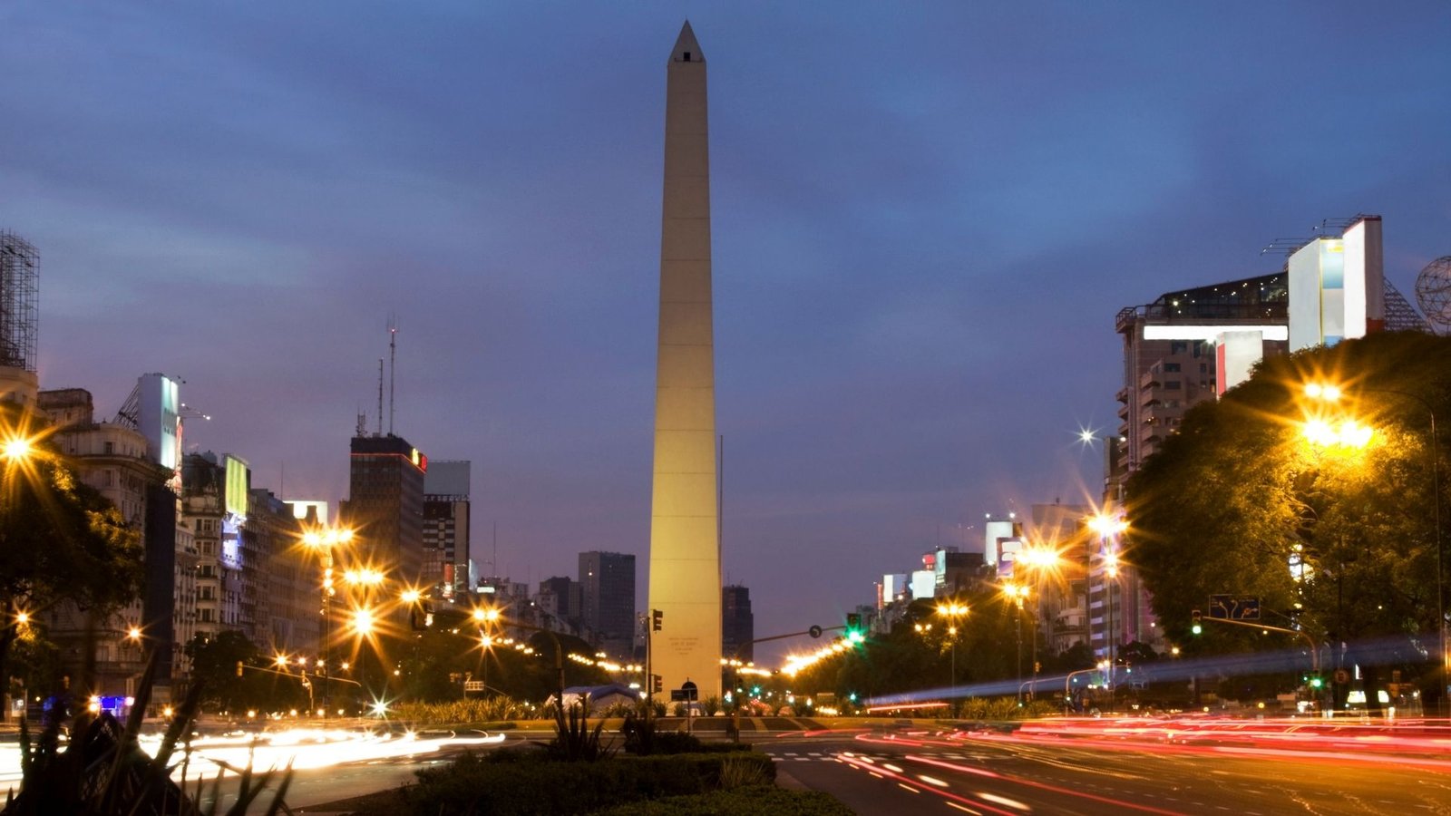 Buenos Aires street at dusk